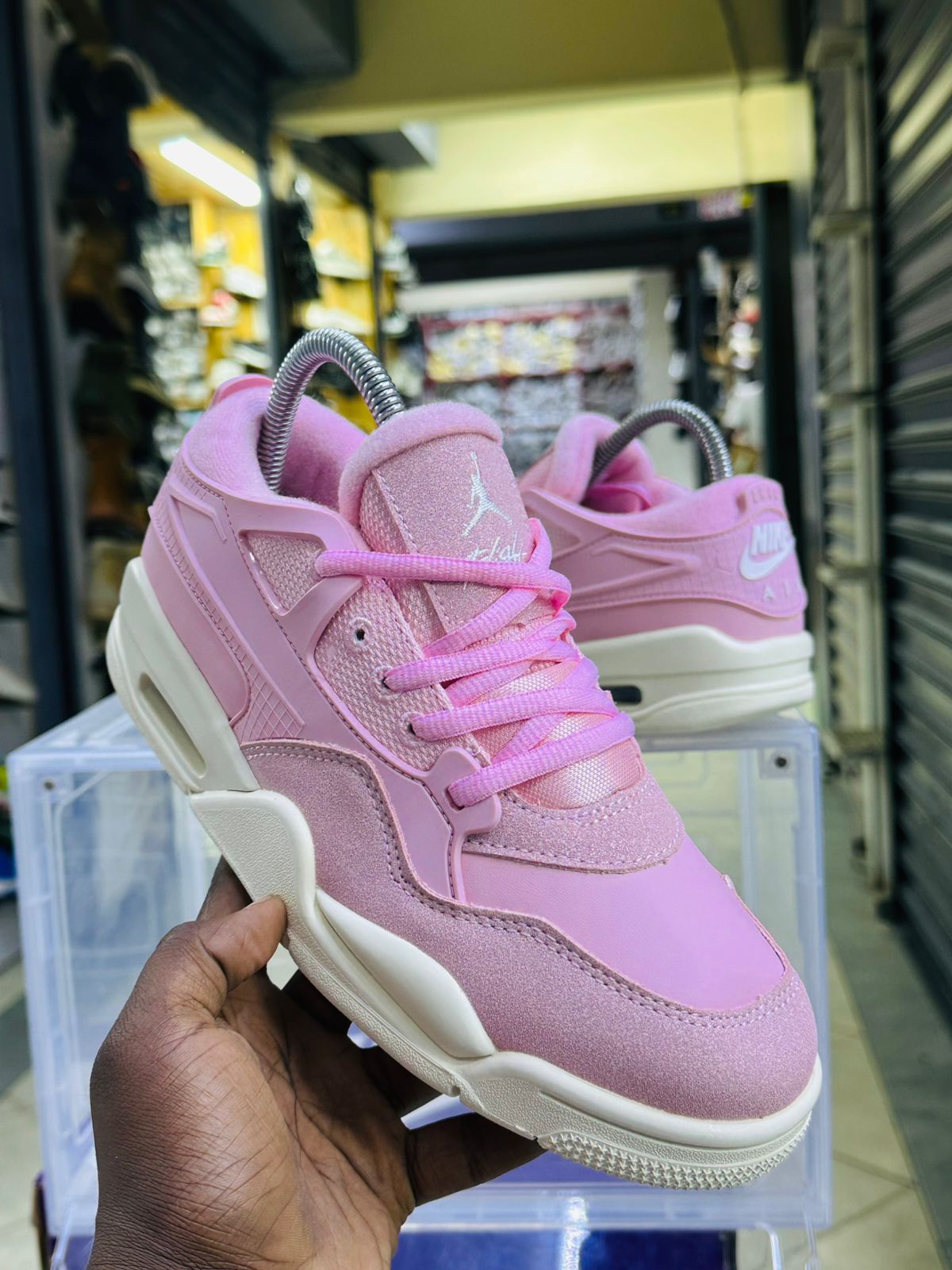 Air Jordan 4RM "Pink Oxford"