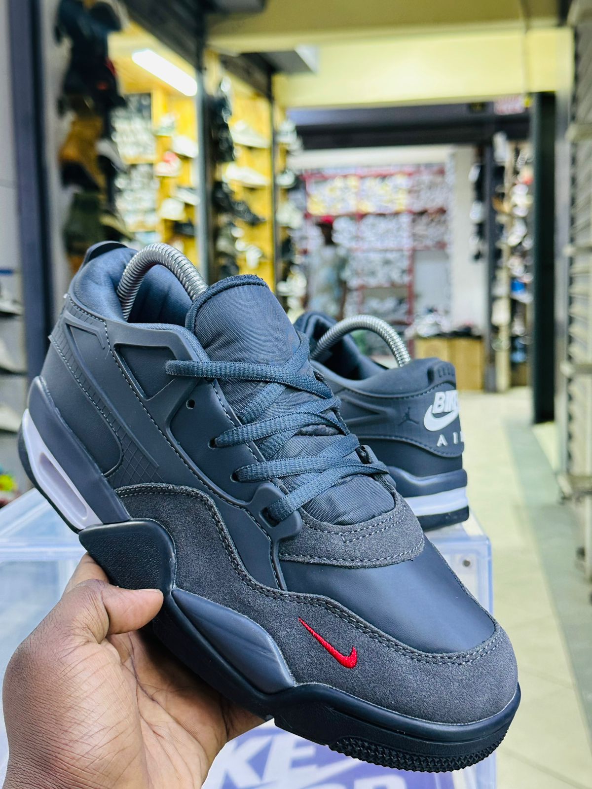 Air Jordan 4 RM Grey