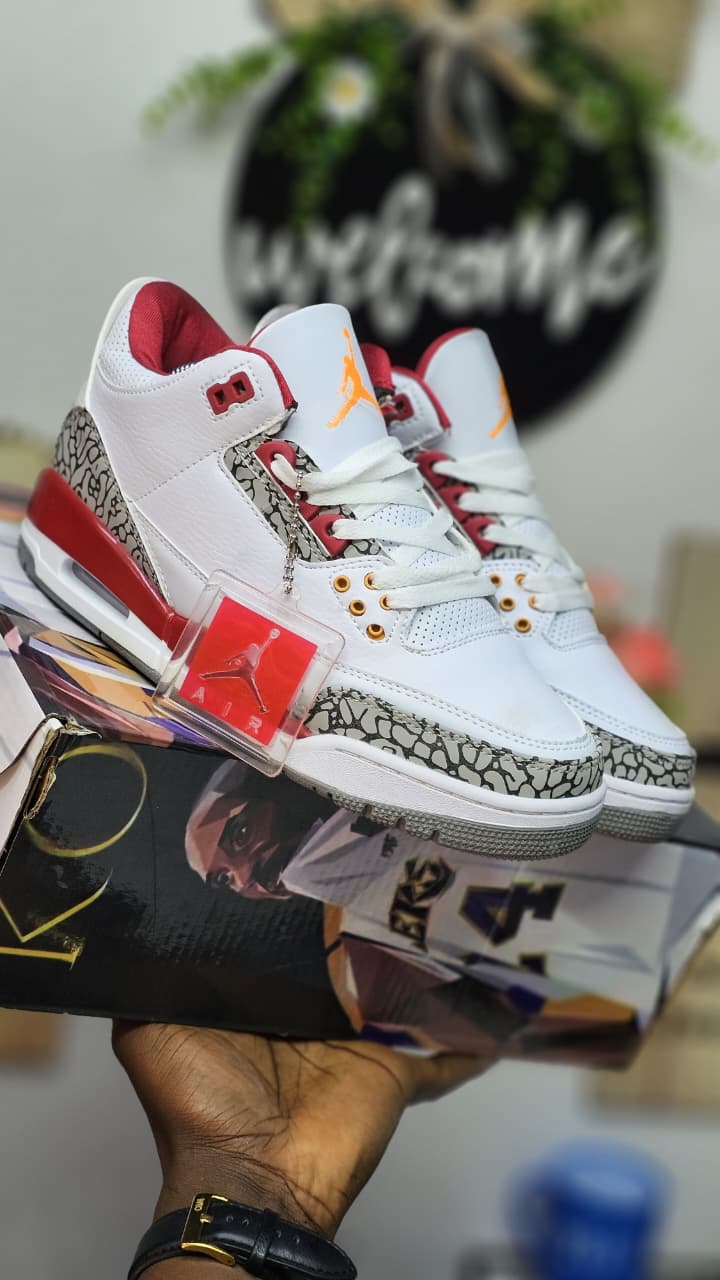 Air jordan  3's cardinal red
