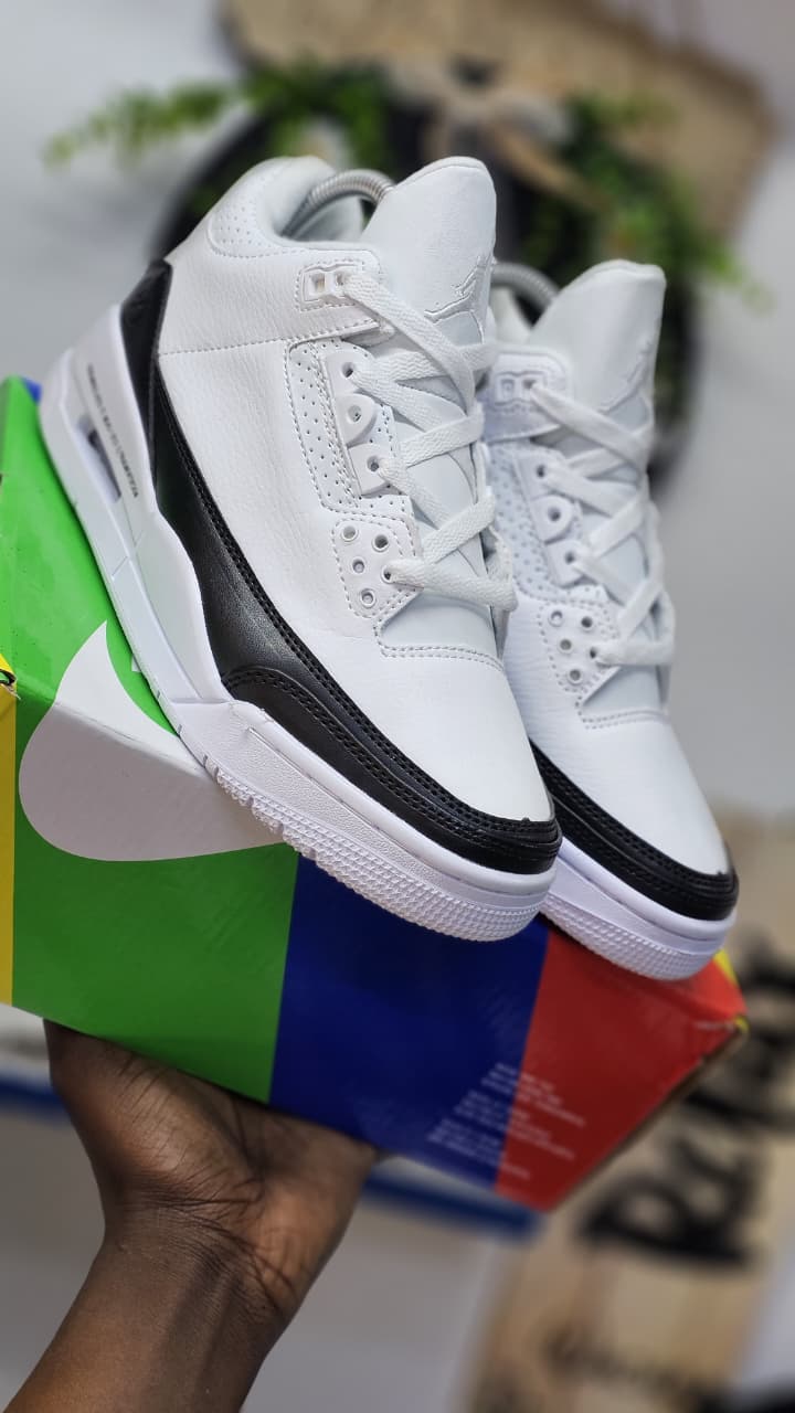 Air jordan  3's white with black