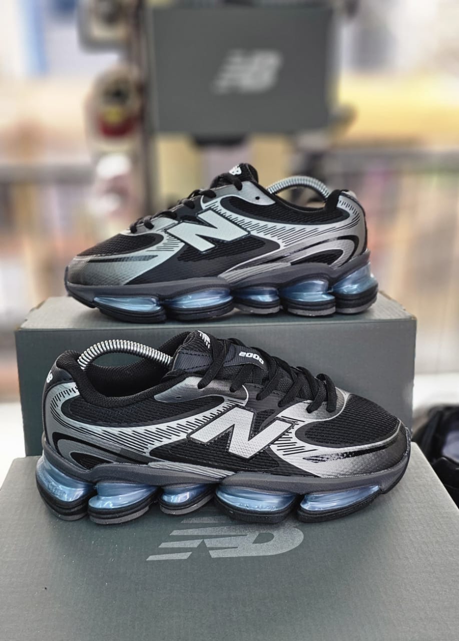 New balance 2000 Grey