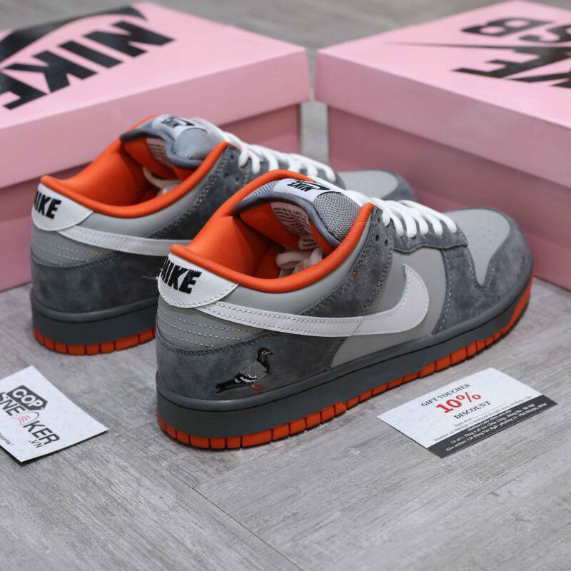 Nike SB Dunk Low grey with orange