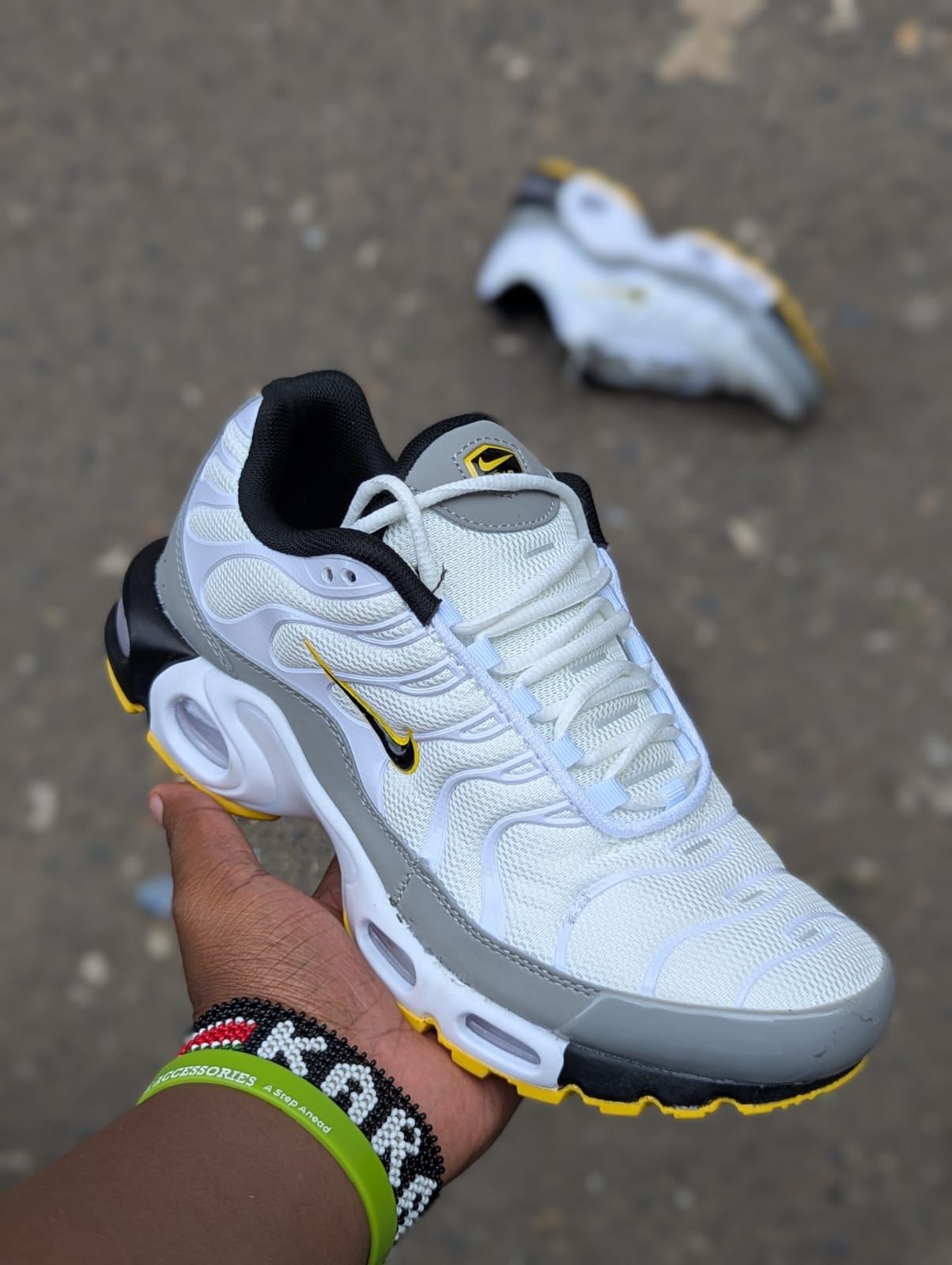 Nike air Tn white