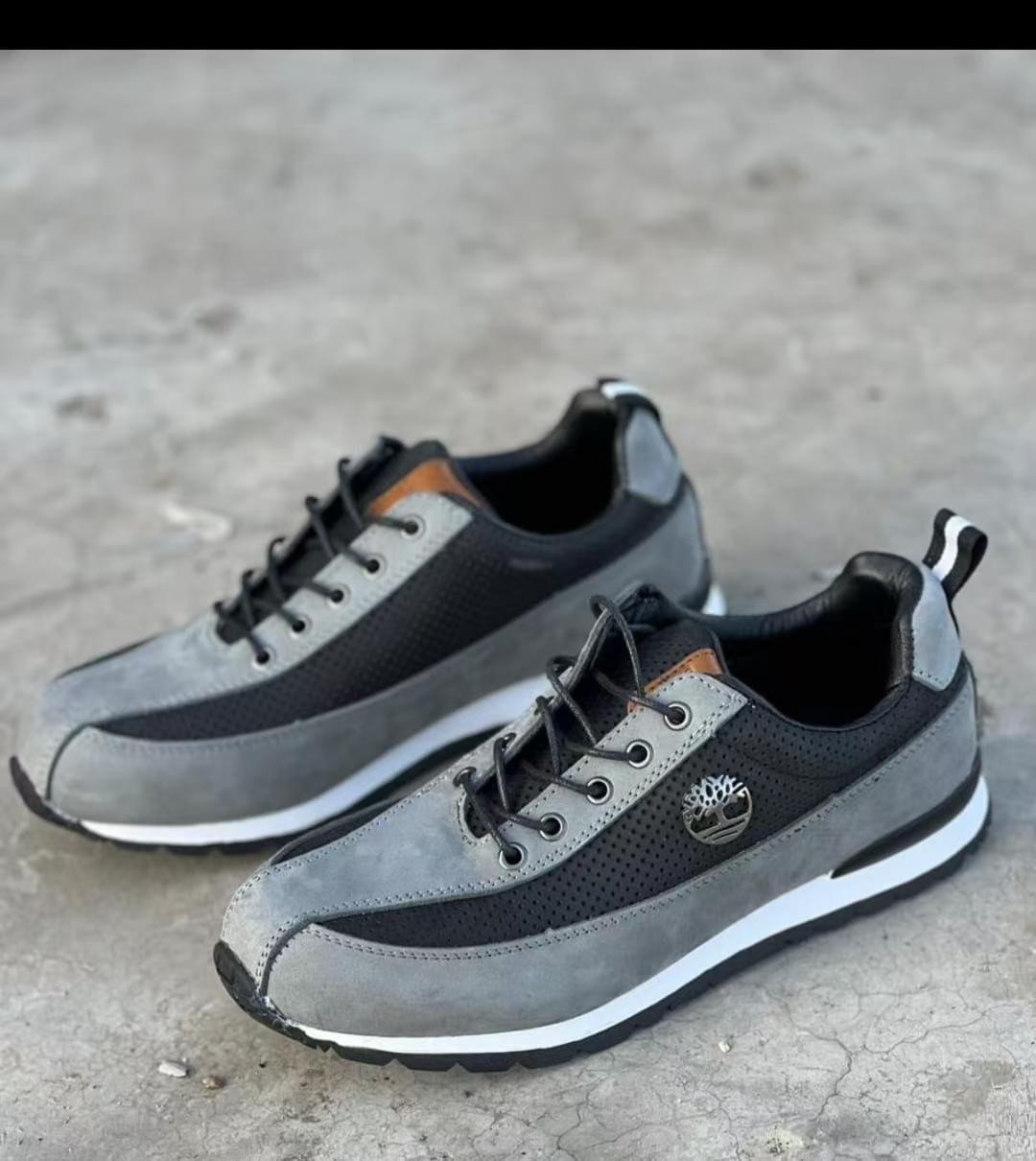 Timber sport grey and black