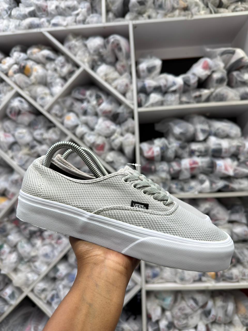 Van's off the Walls Silver
