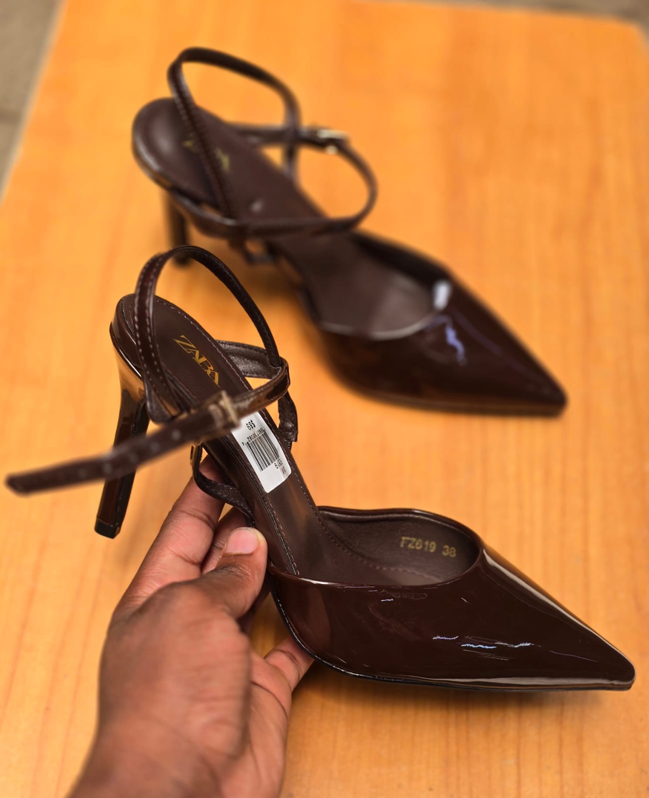 Zara Chocolate Brown Gloss